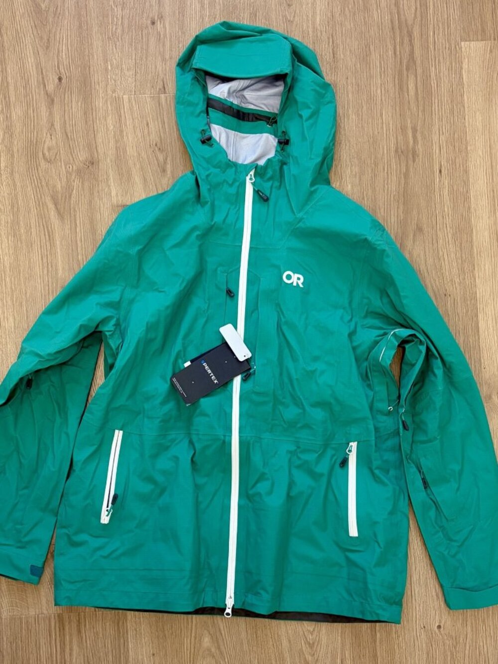 NWT Outdoor Research Carbide Jacket - Women's 1X - Verdant - 3L Waterproof